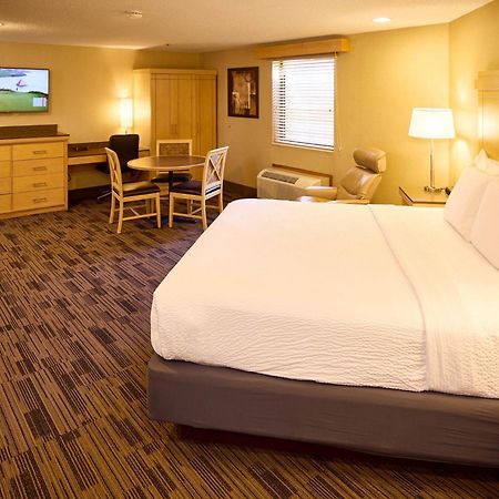 Livinn Hotel Cincinnati North/ Sharonville Eksteriør billede