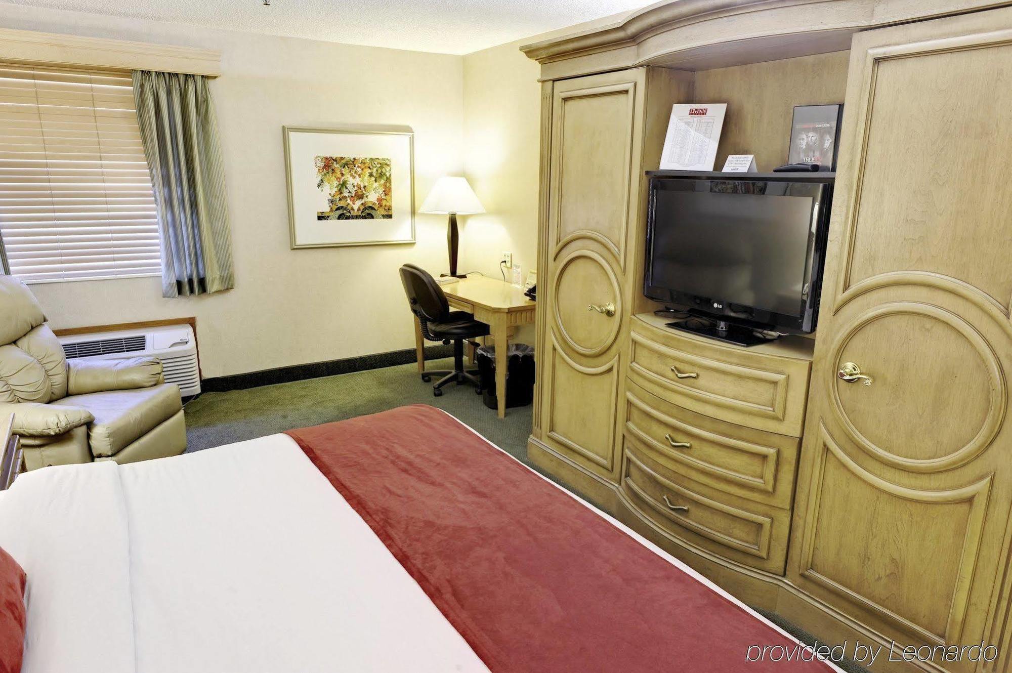 Livinn Hotel Cincinnati North/ Sharonville Eksteriør billede