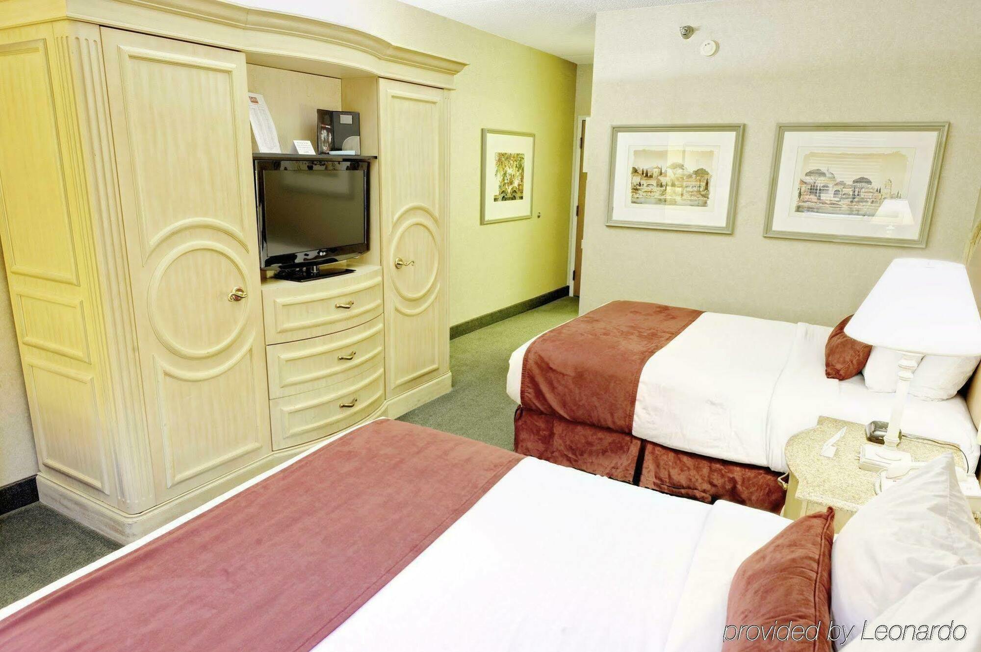 Livinn Hotel Cincinnati North/ Sharonville Eksteriør billede